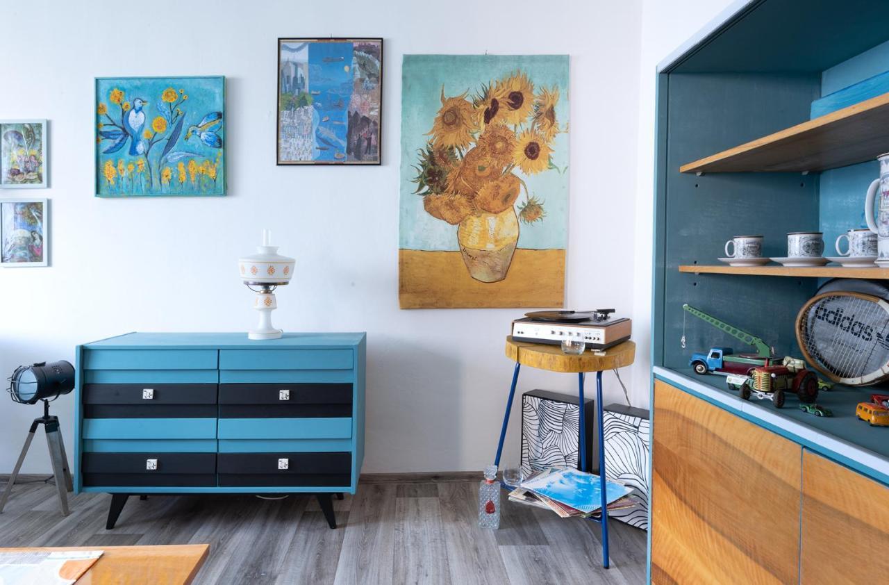 Lomnice nad Popelkou Retro Art Room מראה חיצוני תמונה